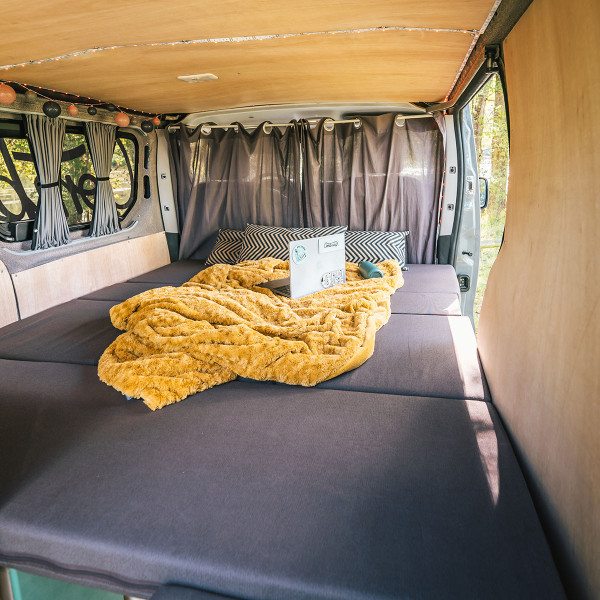 van attrezzato interno Nissan NV300 / Primastar 1  Veicolo commerciale